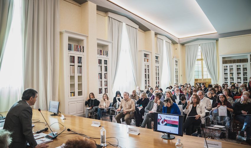 COMPETENZE PER LA SCUOLA OLTRE IL DIGITALE